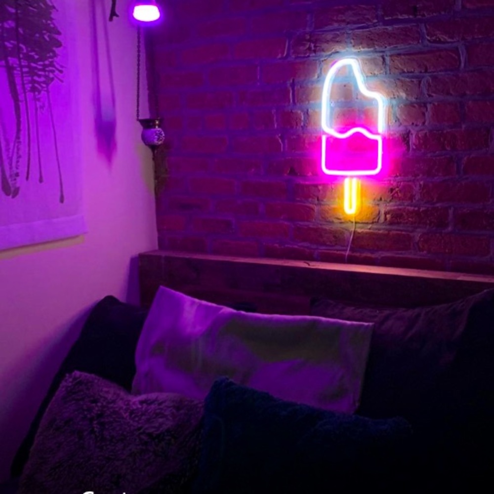 Neon Pink Popsicle LED Summer Wall Art/Decor - Picture 4 of 6
